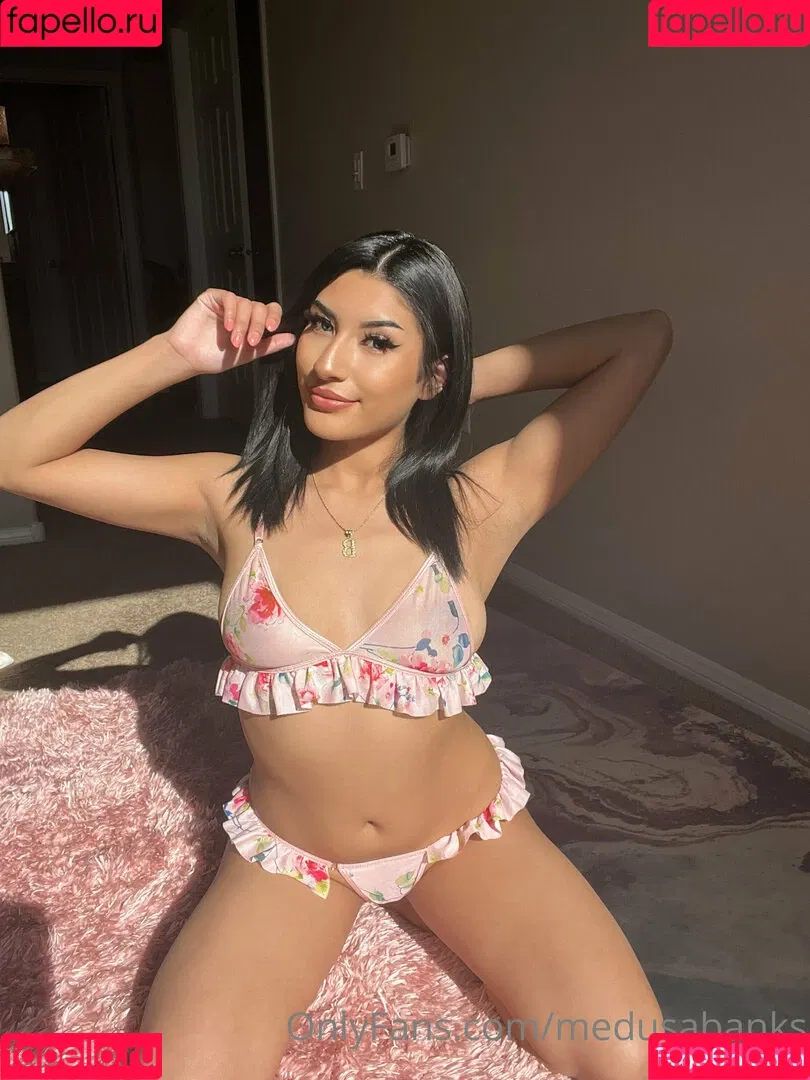 medusabanks Onlyfans Photo Gallery 