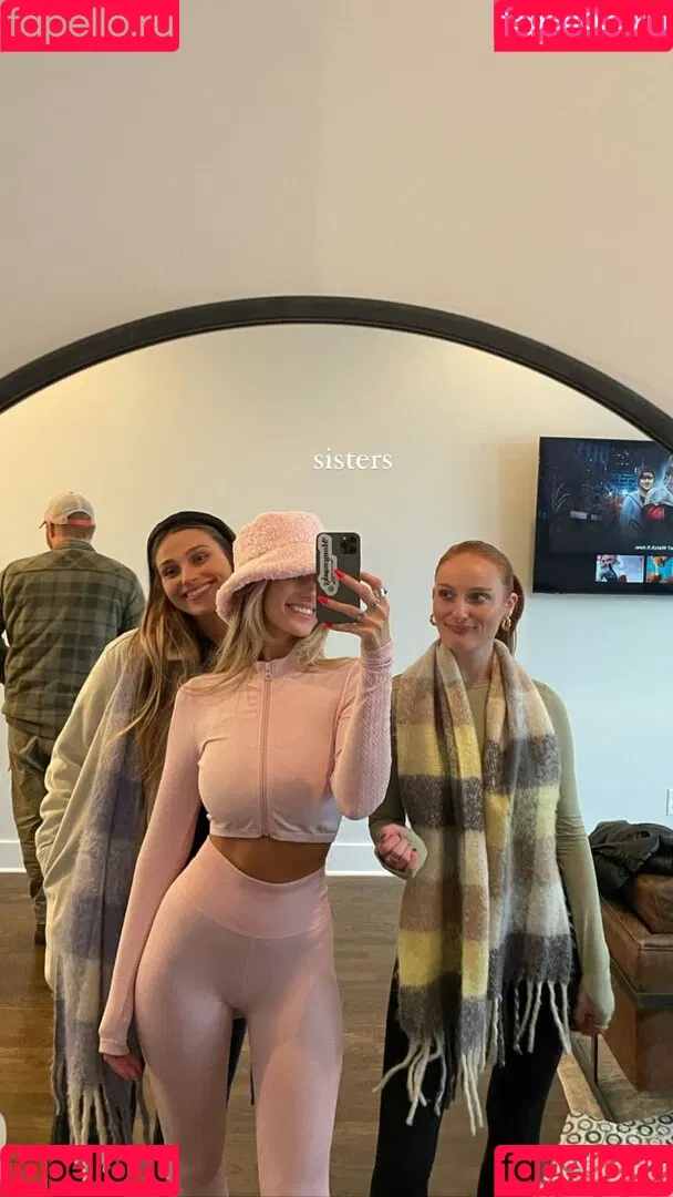 hadelinemope Onlyfans Photo Gallery 