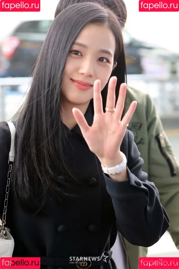 Jisoo Onlyfans Photo Gallery 