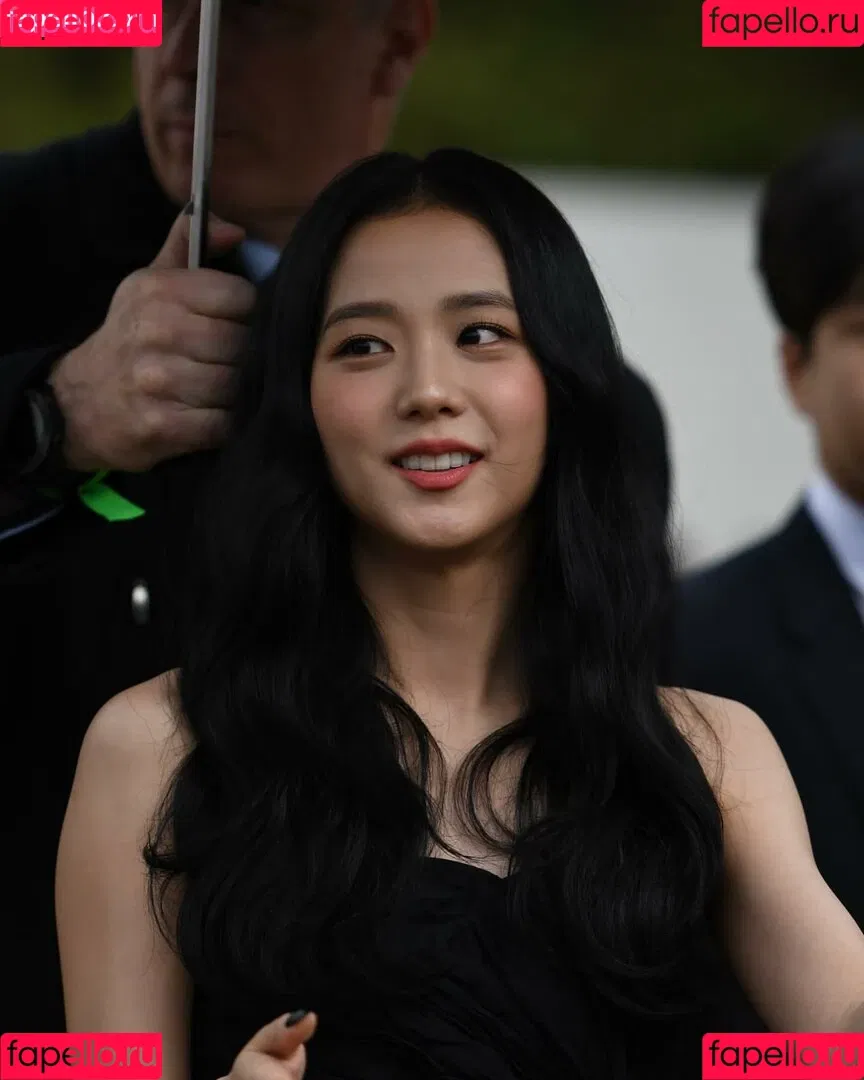 Jisoo Onlyfans Photo Gallery 