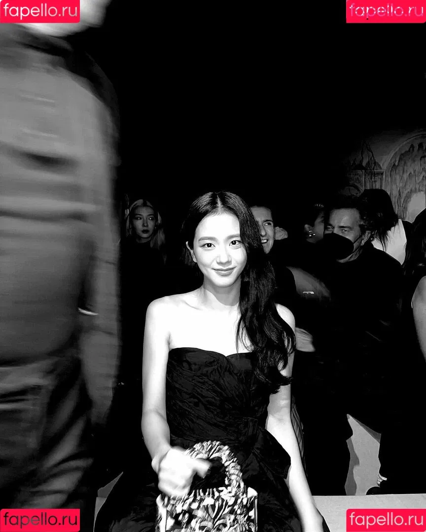 Jisoo Onlyfans Photo Gallery 