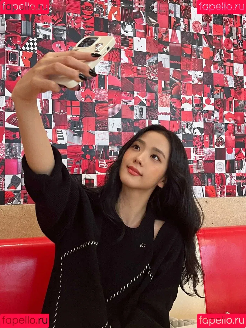 Jisoo Onlyfans Photo Gallery 