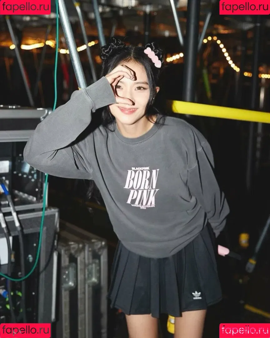 Jisoo Onlyfans Photo Gallery 