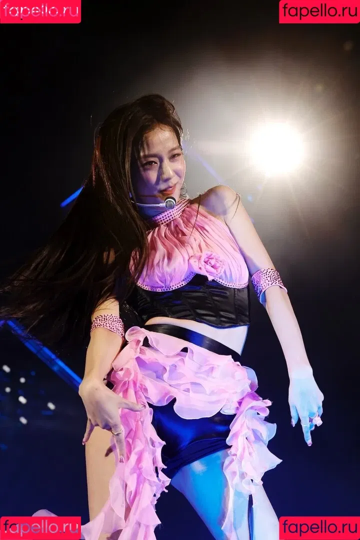 Jisoo Onlyfans Photo Gallery 