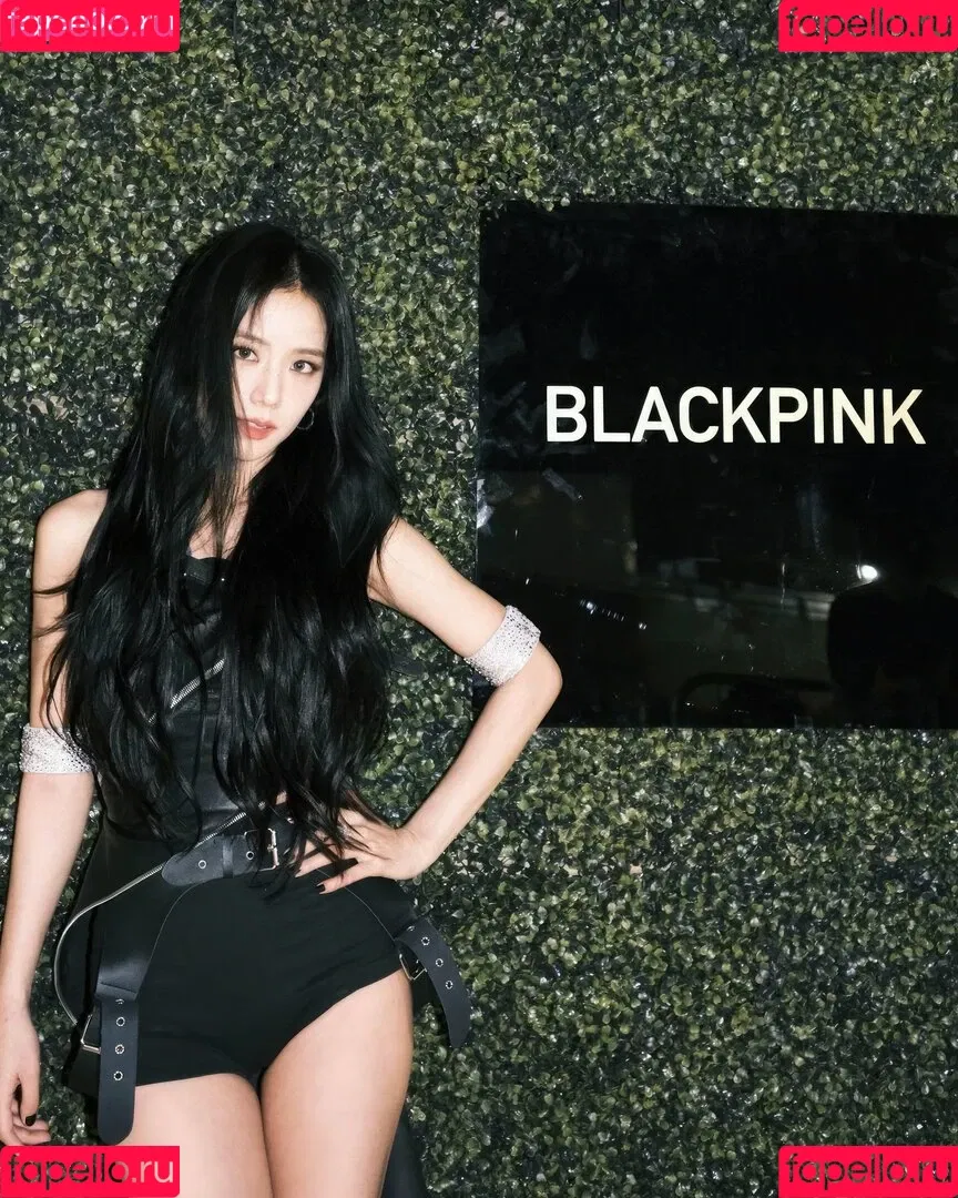 Jisoo Onlyfans Photo Gallery 