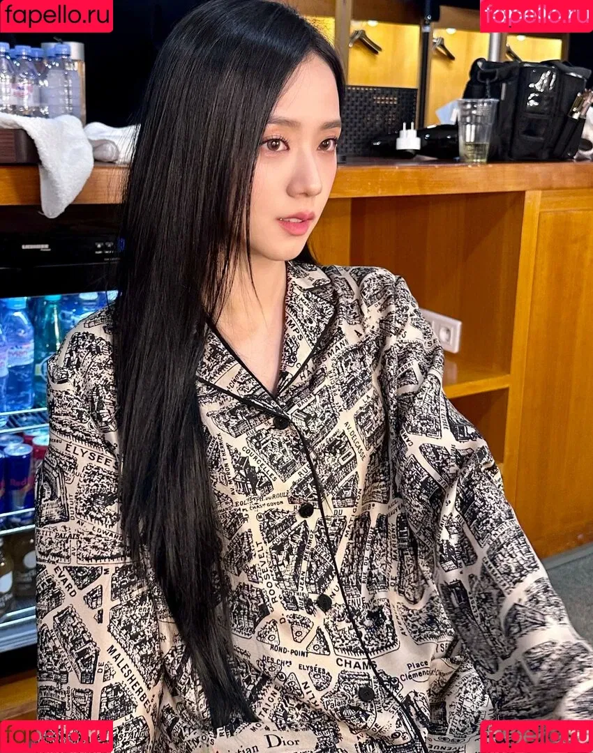 Jisoo Onlyfans Photo Gallery 