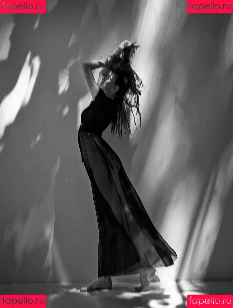 Margaret Qualley Onlyfans Photo Gallery 