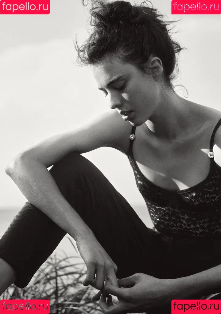 Margaret Qualley Onlyfans Photo Gallery 