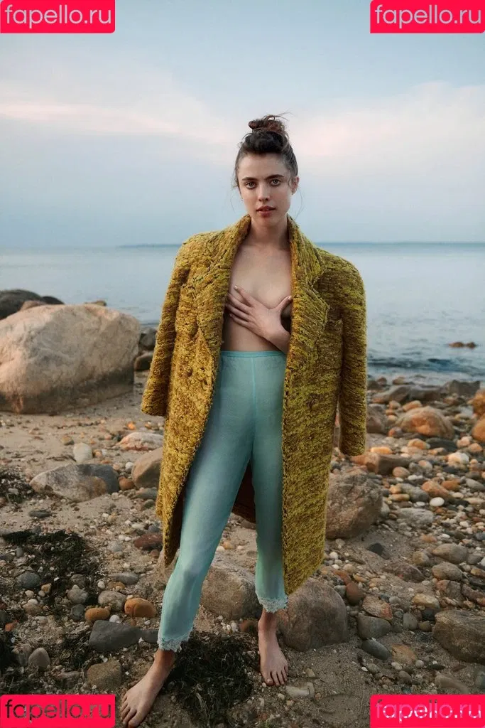Margaret Qualley Onlyfans Photo Gallery 