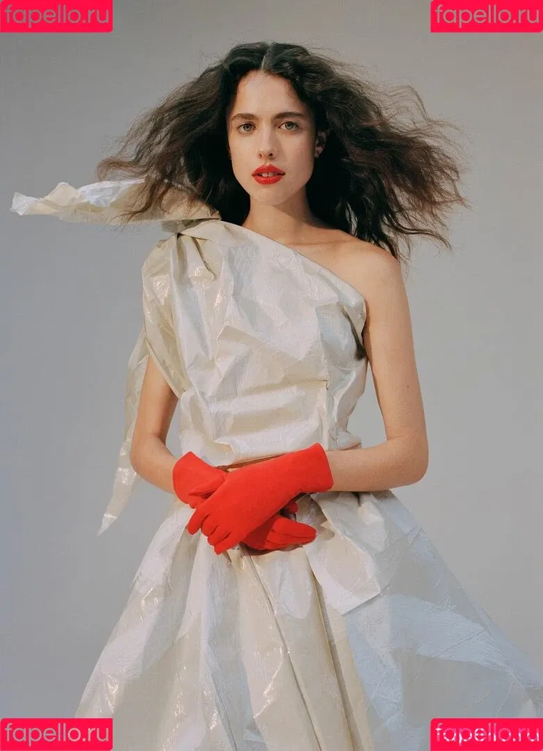 Margaret Qualley Onlyfans Photo Gallery 