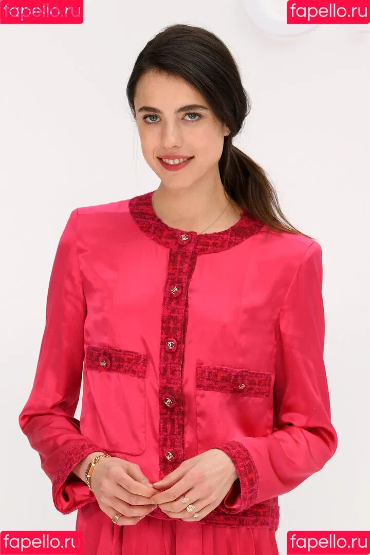 Margaret Qualley Onlyfans Photo Gallery 