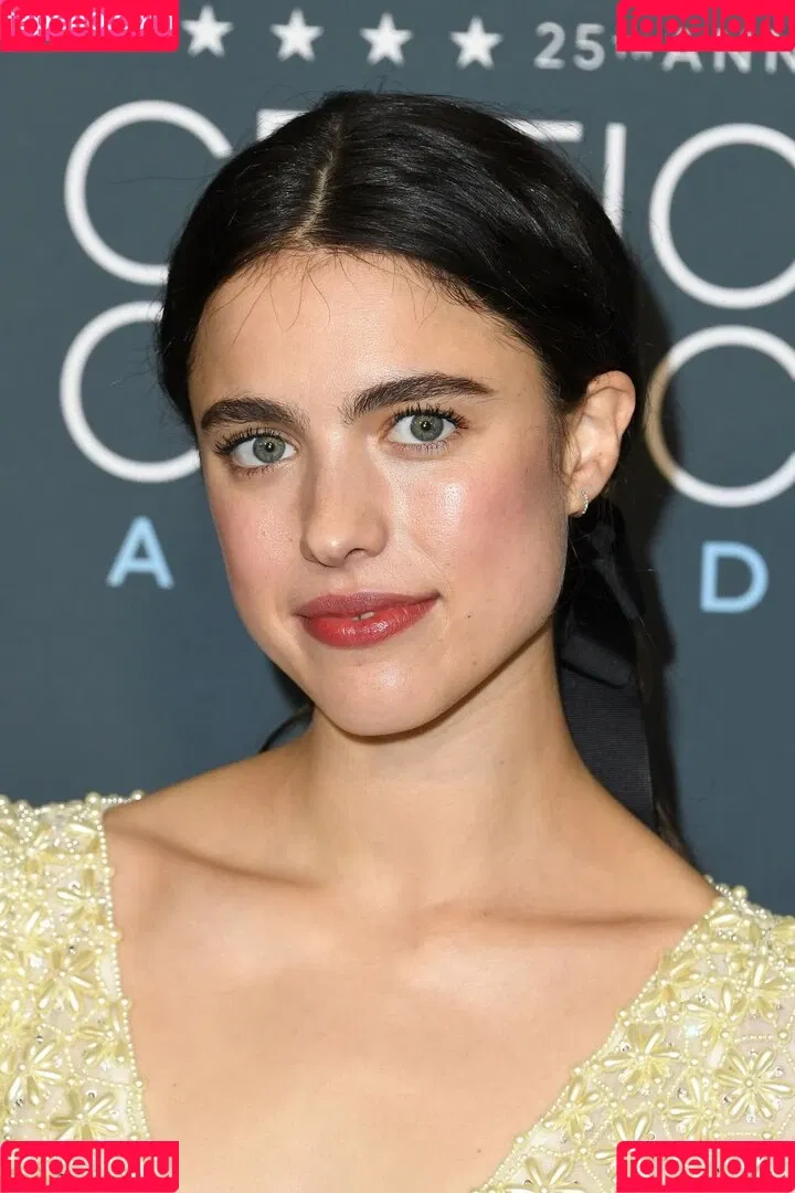Margaret Qualley Onlyfans Photo Gallery 