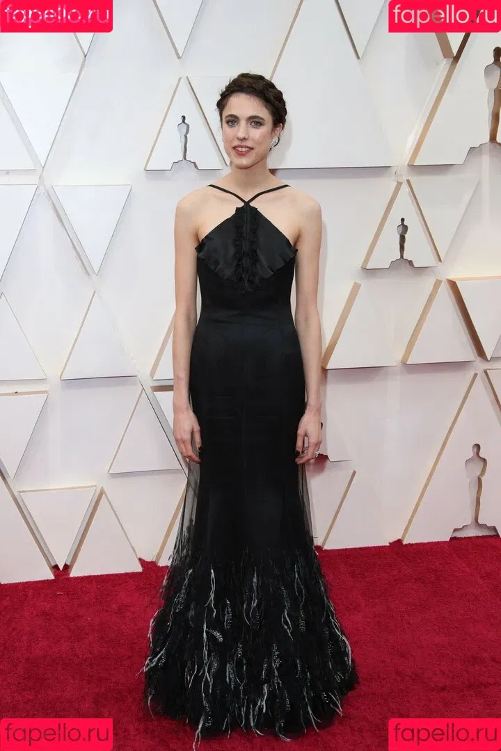 Margaret Qualley Onlyfans Photo Gallery 