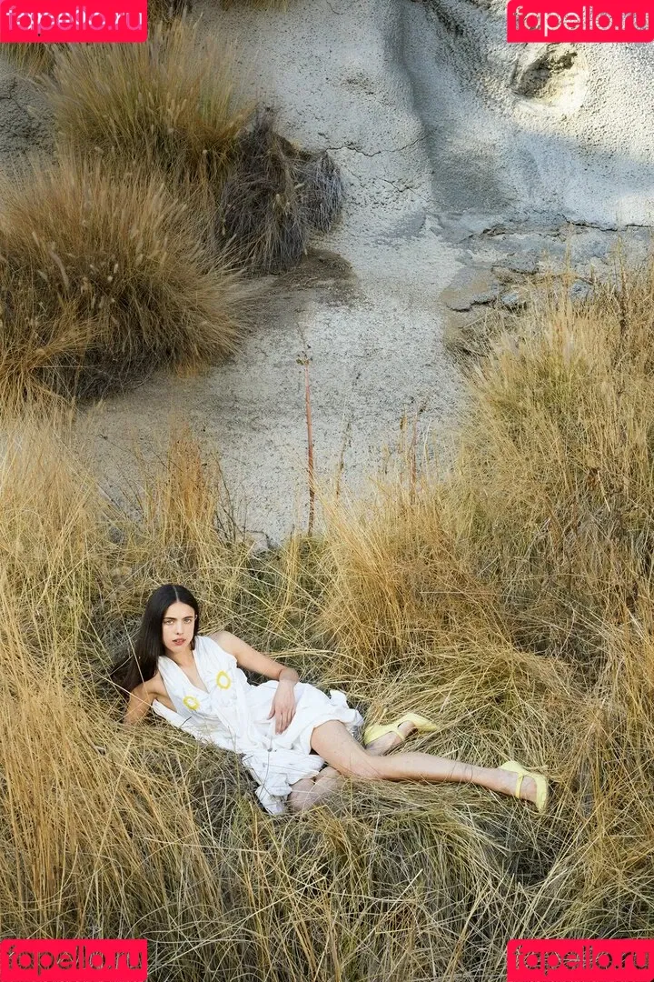 Margaret Qualley Onlyfans Photo Gallery 