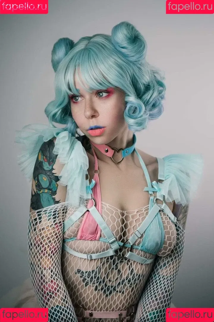 RiiniMoon Onlyfans Photo Gallery 