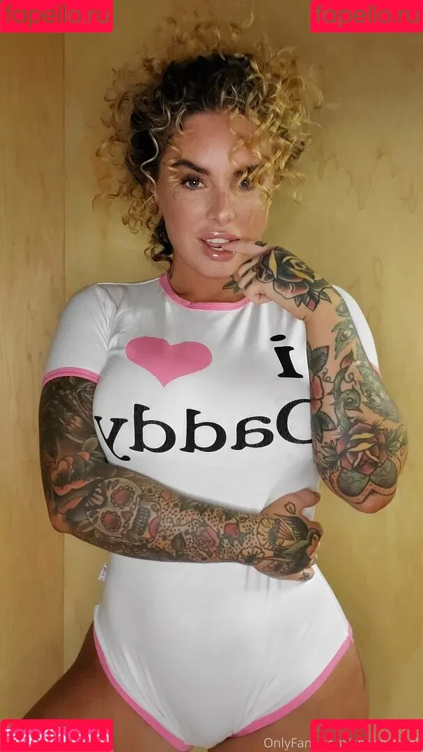 Christy Mack Onlyfans Photo Gallery 