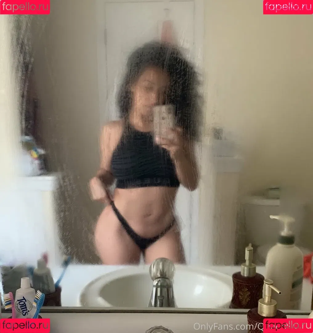 QueenSoTrill Onlyfans Photo Gallery 