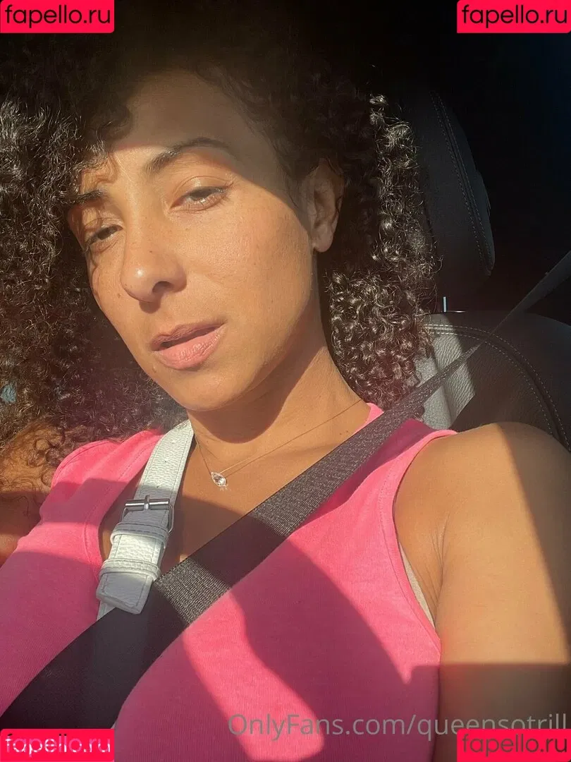 QueenSoTrill Onlyfans Photo Gallery 