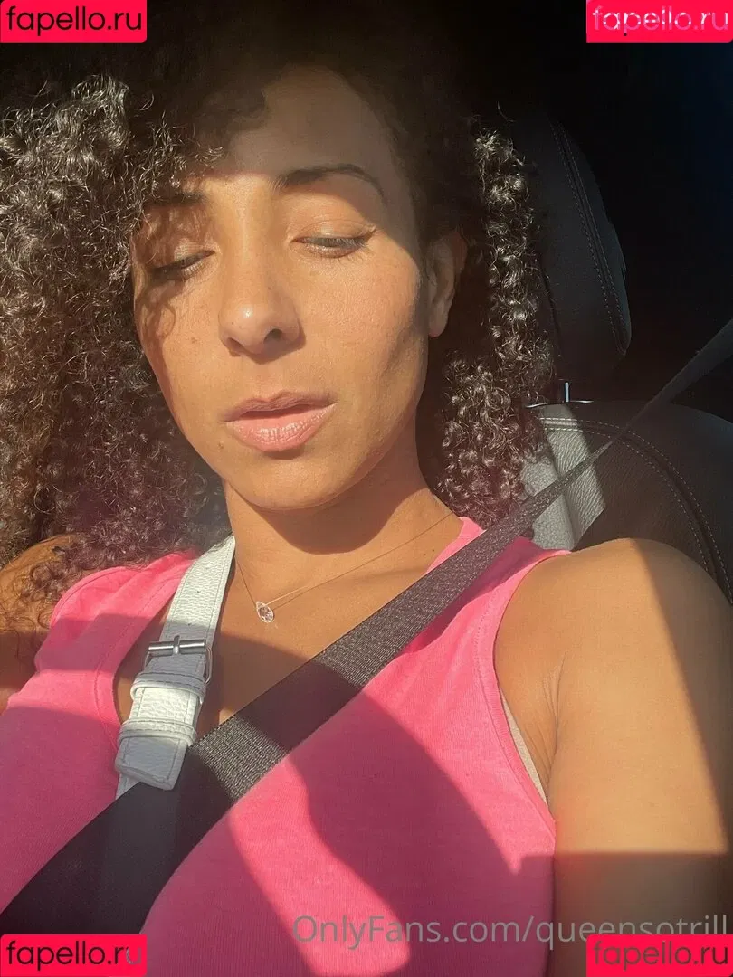 QueenSoTrill Onlyfans Photo Gallery 