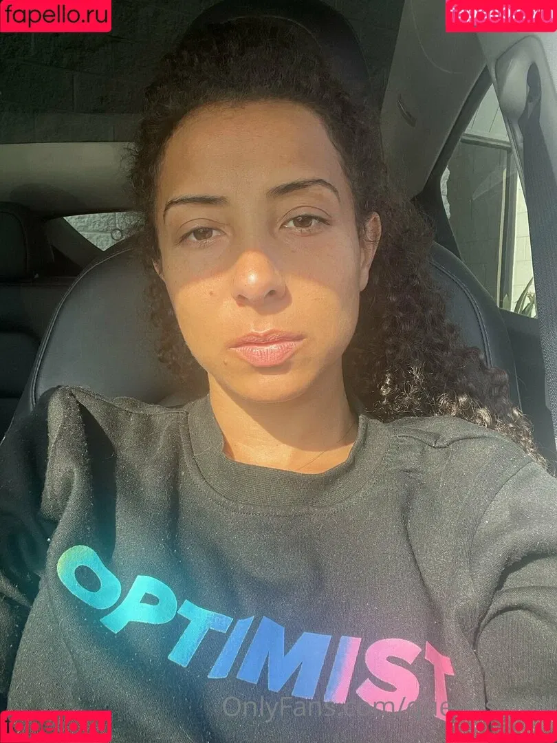 QueenSoTrill Onlyfans Photo Gallery 