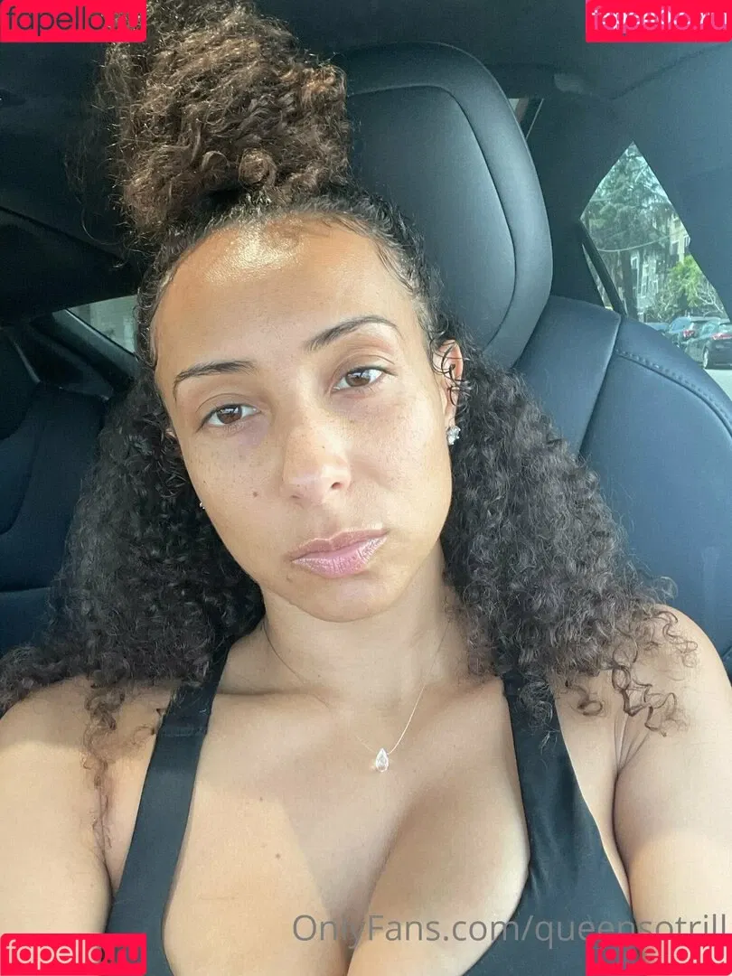 QueenSoTrill Onlyfans Photo Gallery 