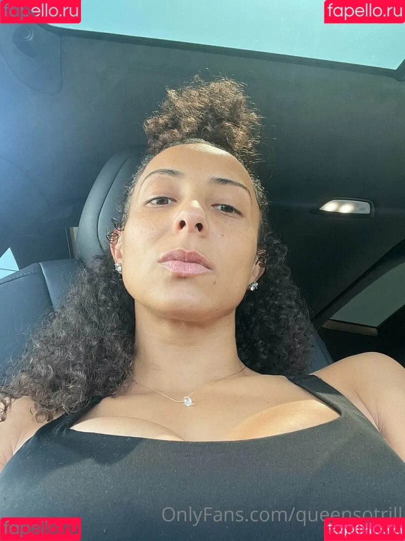 QueenSoTrill Onlyfans Photo Gallery 
