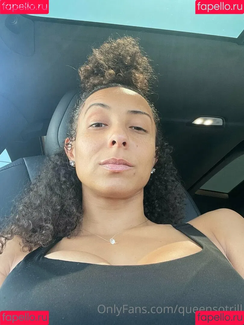 QueenSoTrill Onlyfans Photo Gallery 