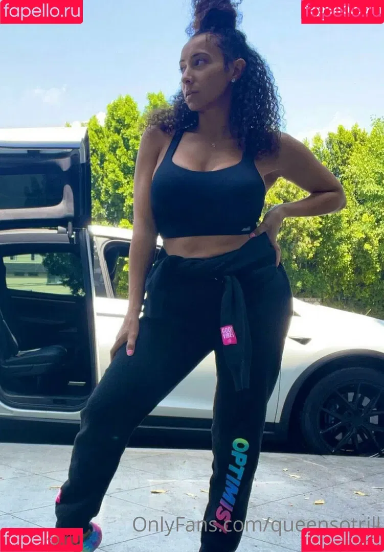 QueenSoTrill Onlyfans Photo Gallery 