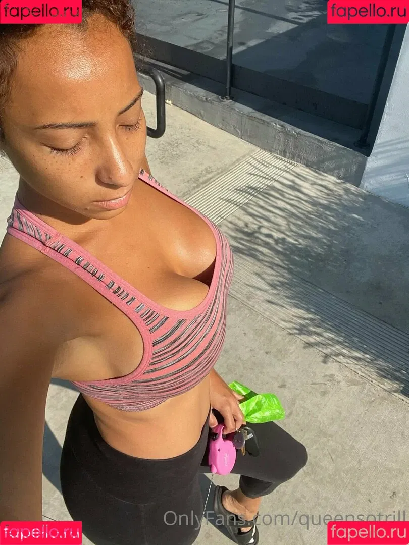 QueenSoTrill Onlyfans Photo Gallery 