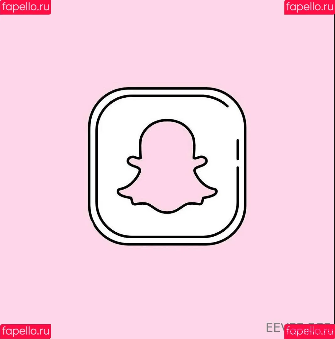 Eevee Bee Onlyfans Photo Gallery 