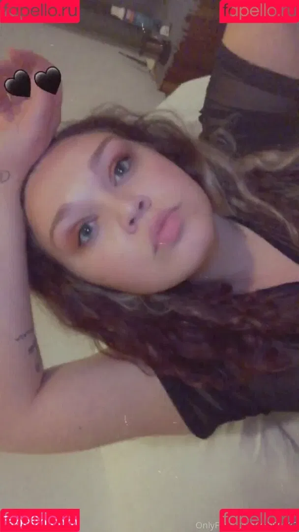 kkb00182 Onlyfans Photo Gallery 