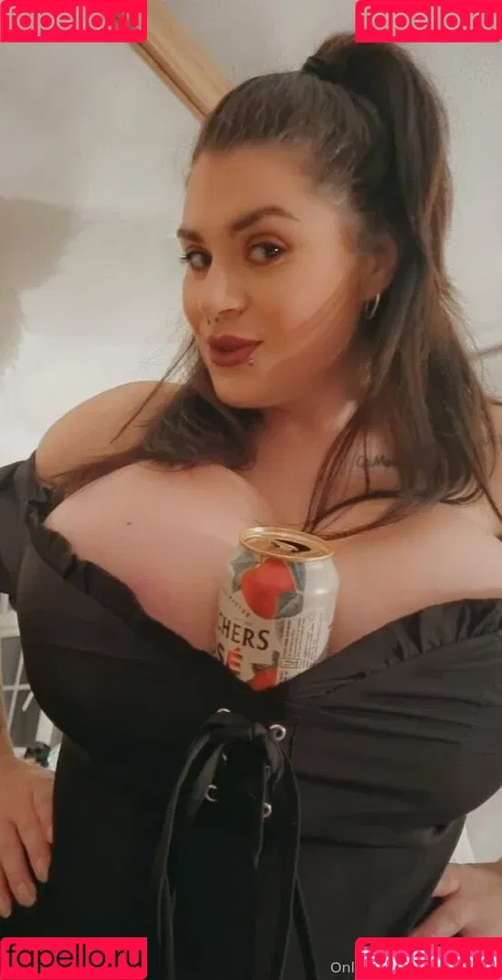 lolaceline Onlyfans Photo Gallery 