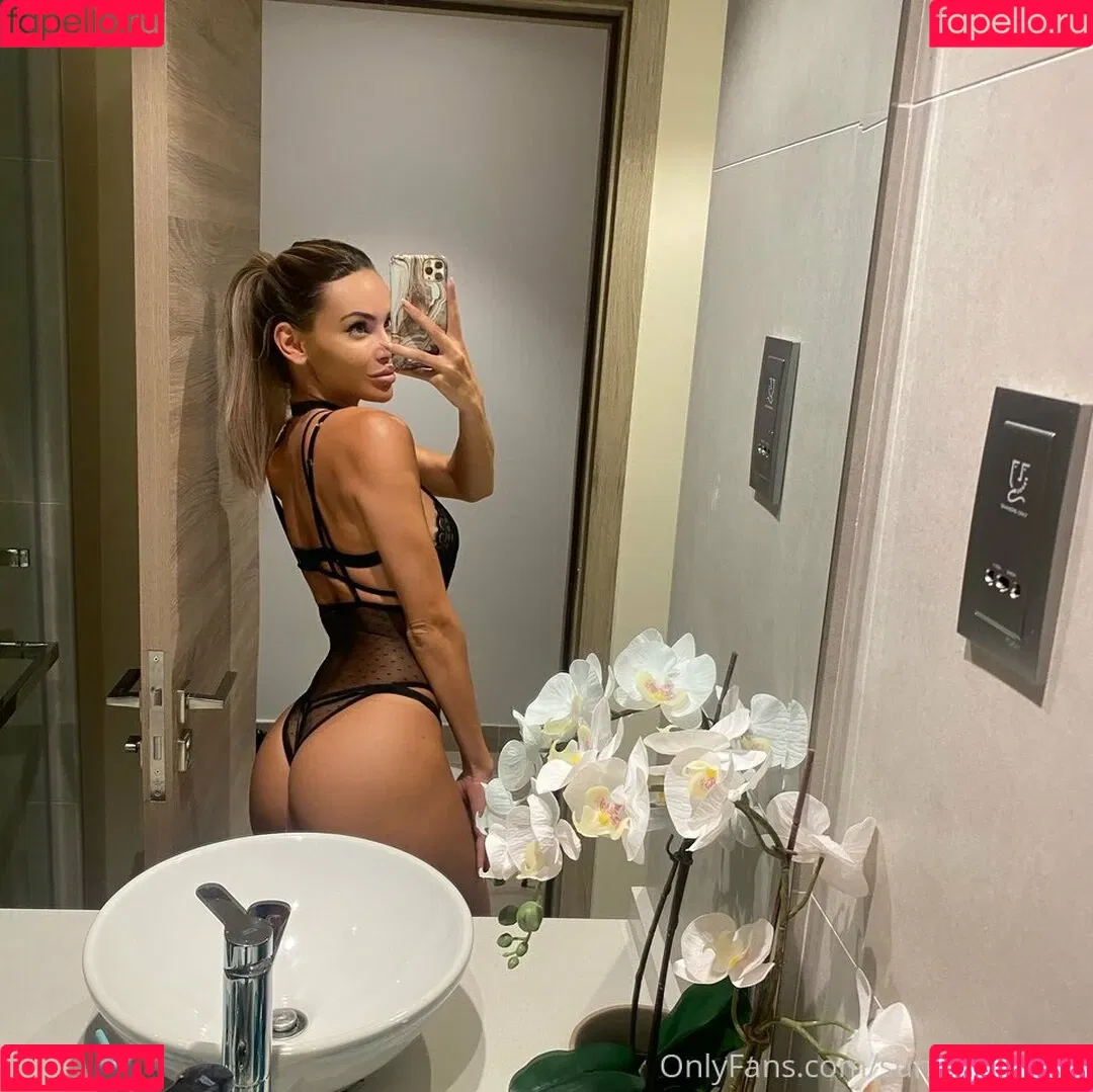 Anniek Van Kuelen Onlyfans Photo Gallery 