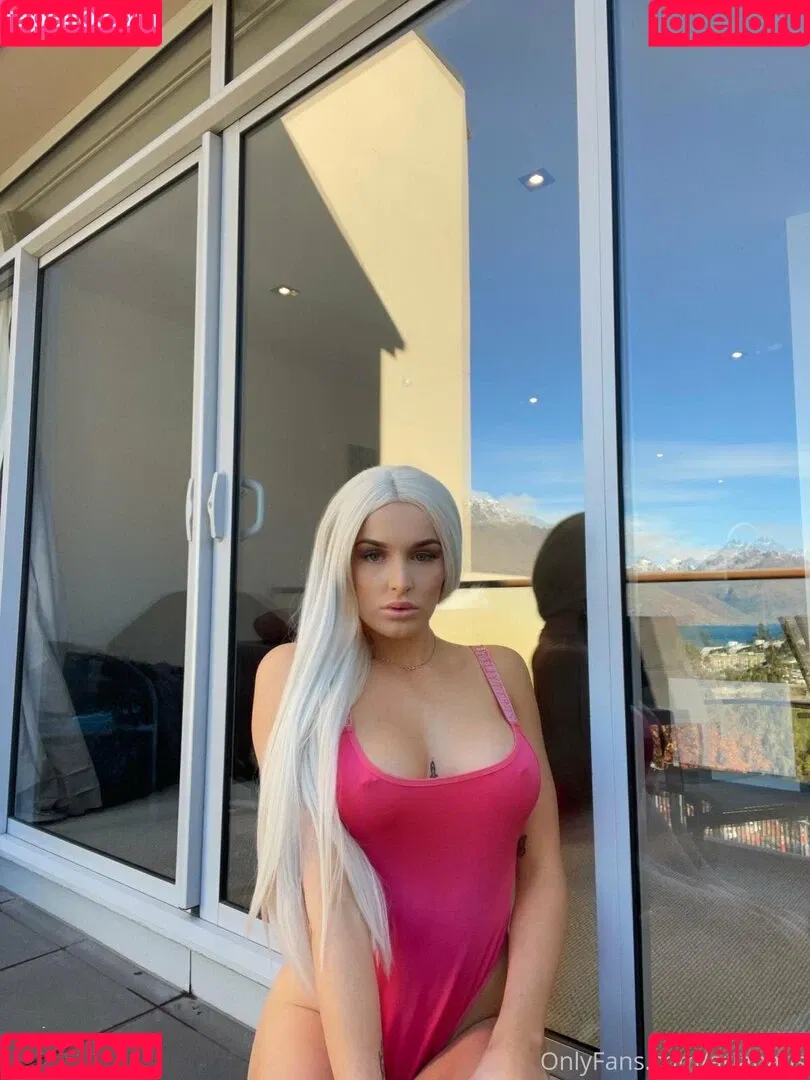 arianaus Onlyfans Photo Gallery 