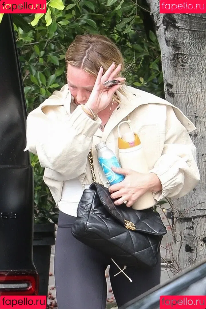 Hillary Duff Onlyfans Photo Gallery 