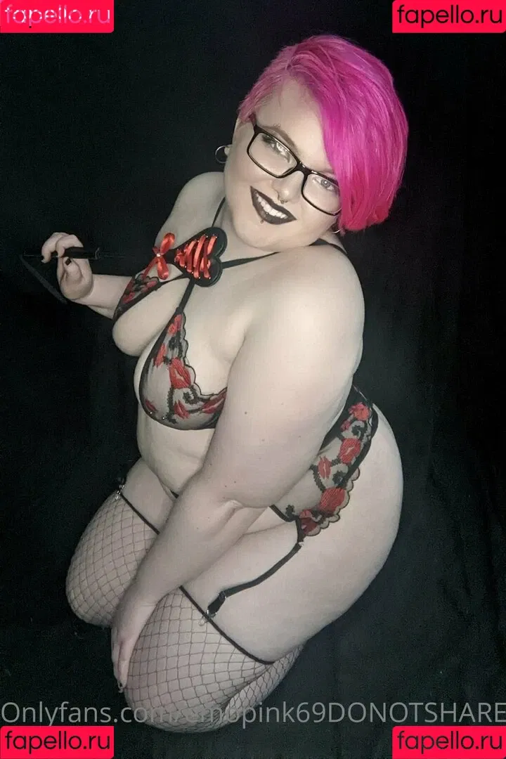 emopink69 Onlyfans Photo Gallery 