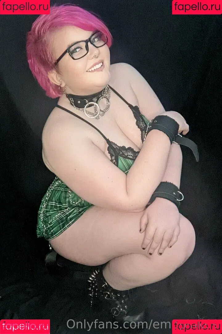 emopink69 Onlyfans Photo Gallery 