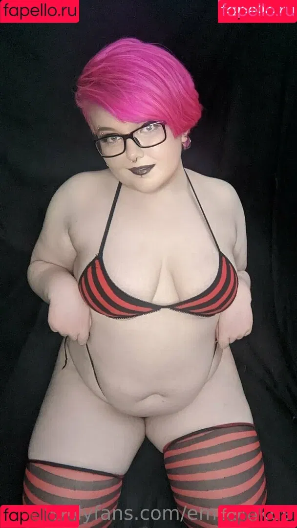 emopink69 Onlyfans Photo Gallery 