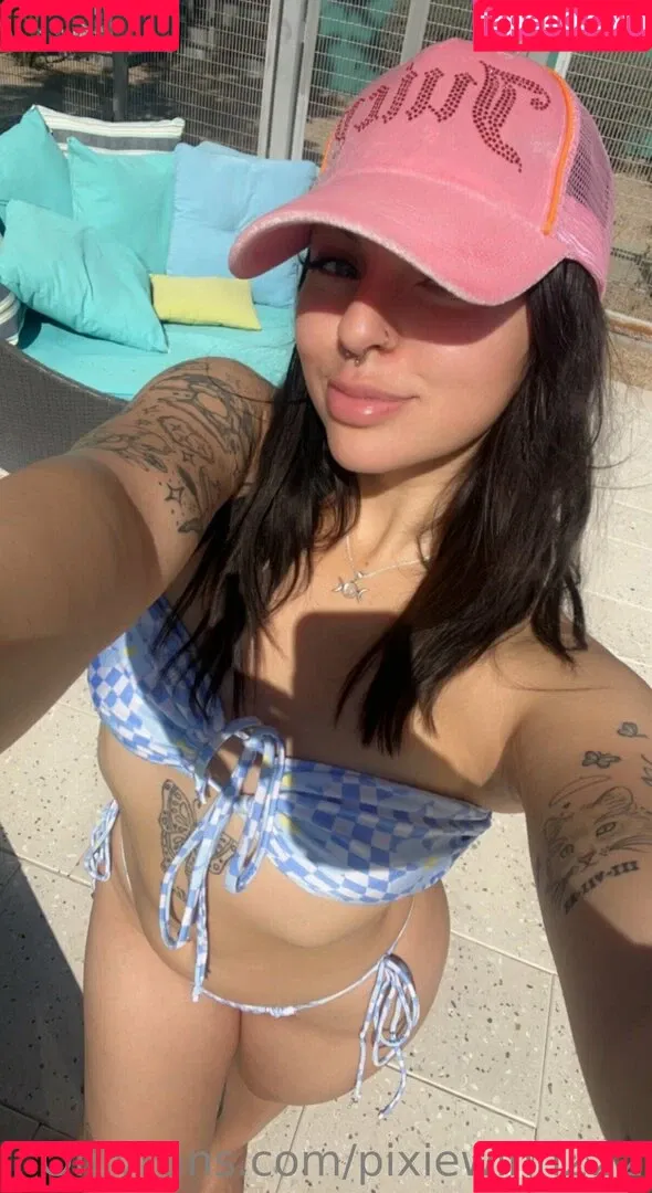 pixiewinn222 Onlyfans Photo Gallery 