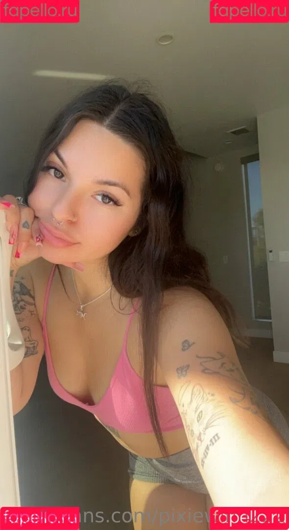 pixiewinn222 Onlyfans Photo Gallery 
