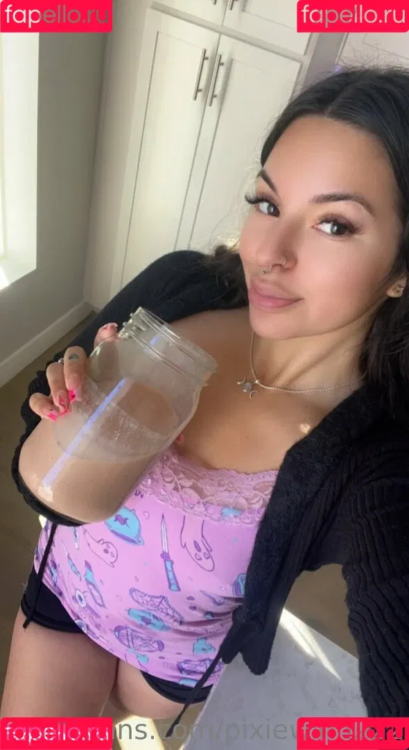 pixiewinn222 Onlyfans Photo Gallery 