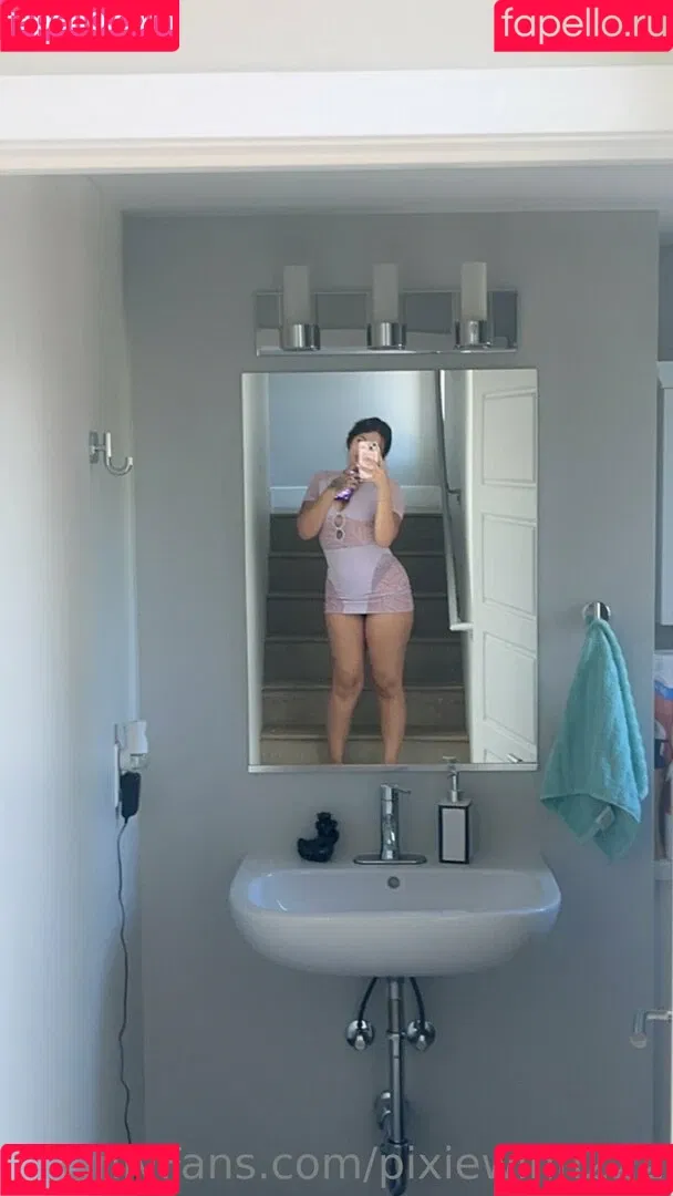 pixiewinn222 Onlyfans Photo Gallery 