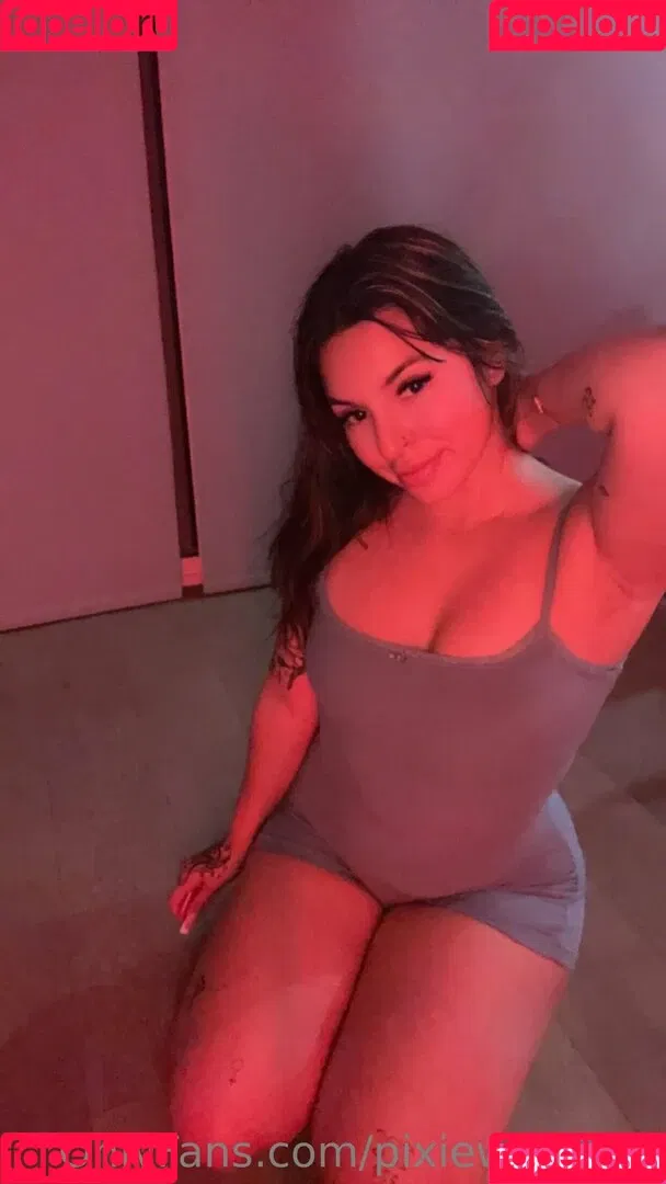 pixiewinn222 Onlyfans Photo Gallery 
