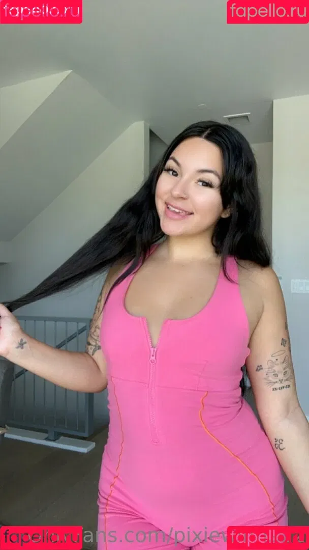 pixiewinn222 Onlyfans Photo Gallery 