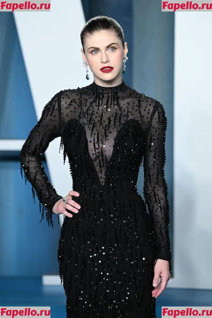 Alexandra Daddario Onlyfans Photo Gallery 
