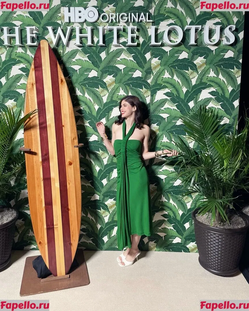 Alexandra Daddario Onlyfans Photo Gallery 