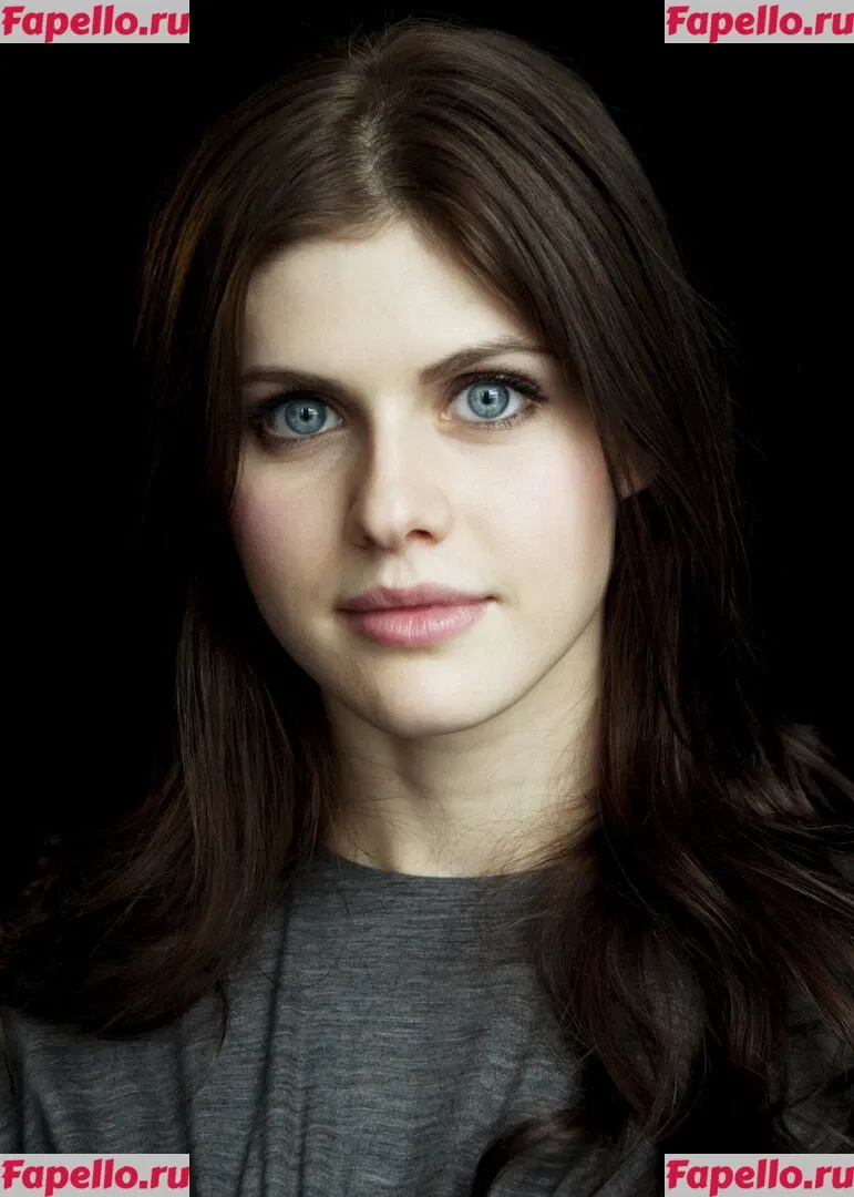 Alexandra Daddario Onlyfans Photo Gallery 
