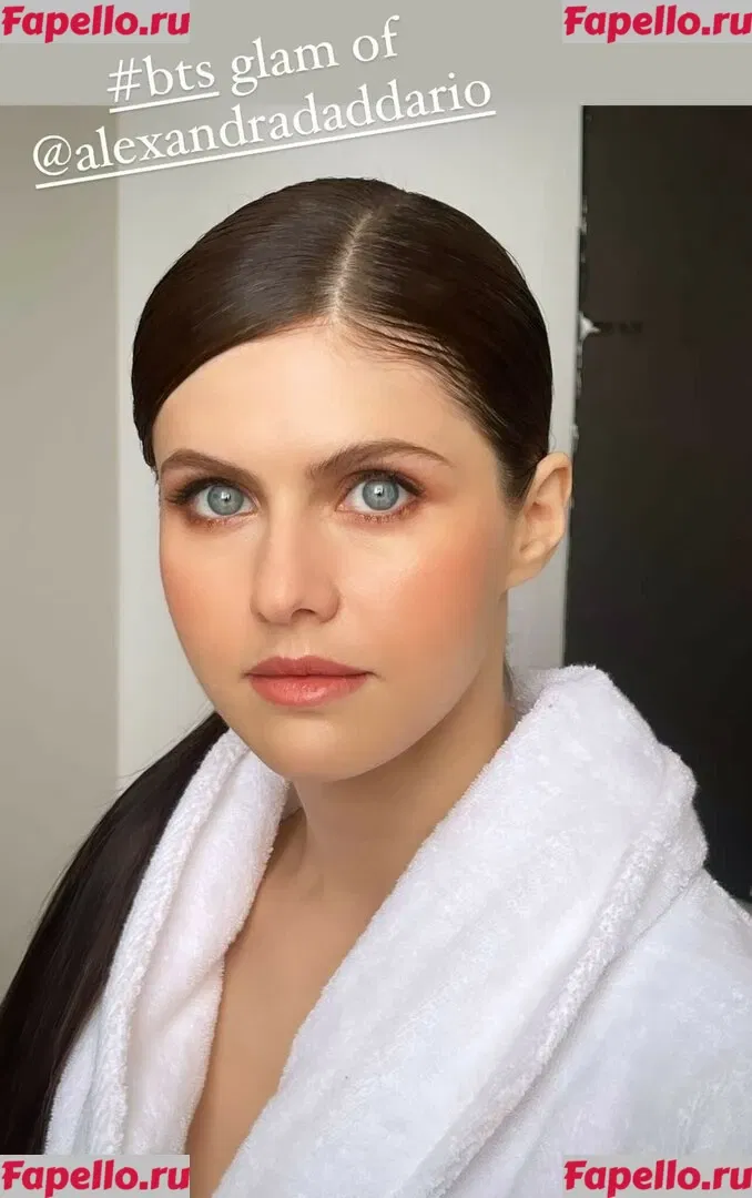 Alexandra Daddario Onlyfans Photo Gallery 
