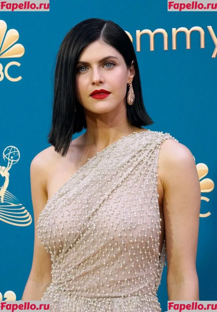 Alexandra Daddario Onlyfans Photo Gallery 