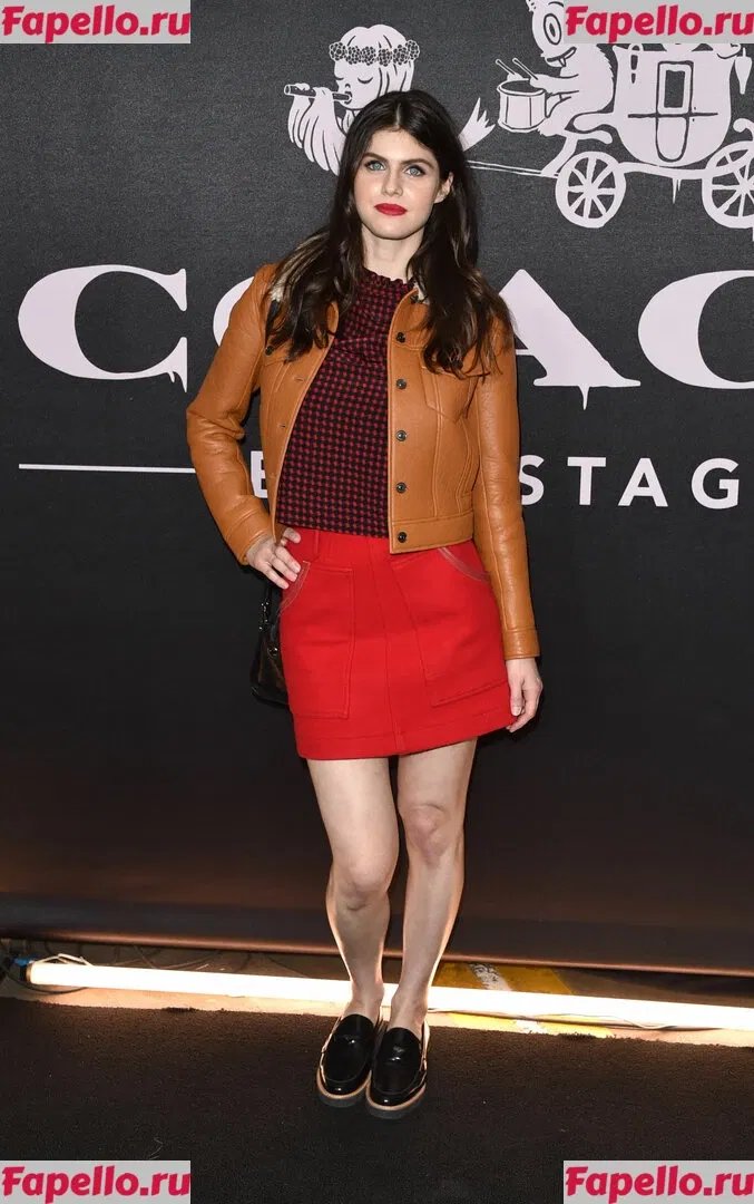 Alexandra Daddario Onlyfans Photo Gallery 